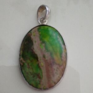 Green and Brown Pendant Necklace